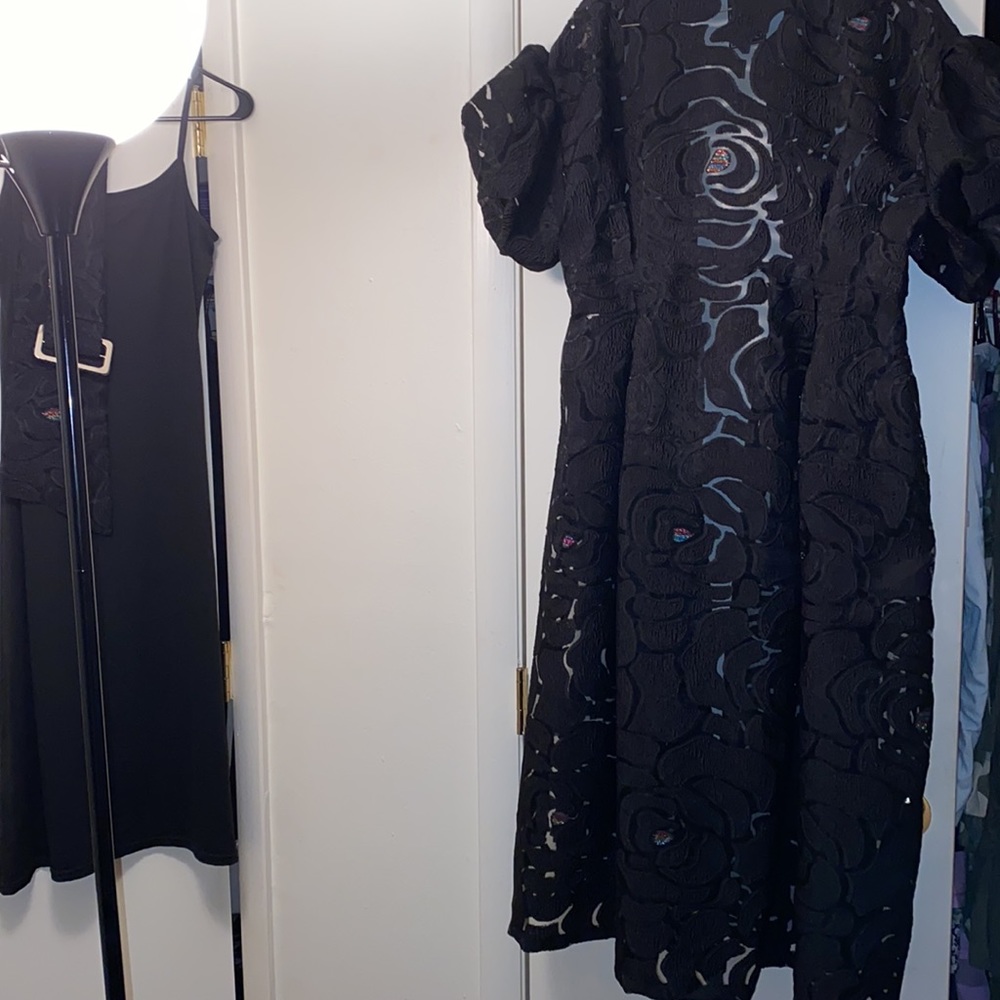 Women’s new black lace 2 piece dress with belt and pockets very stylish. - Picture 9 of 12
